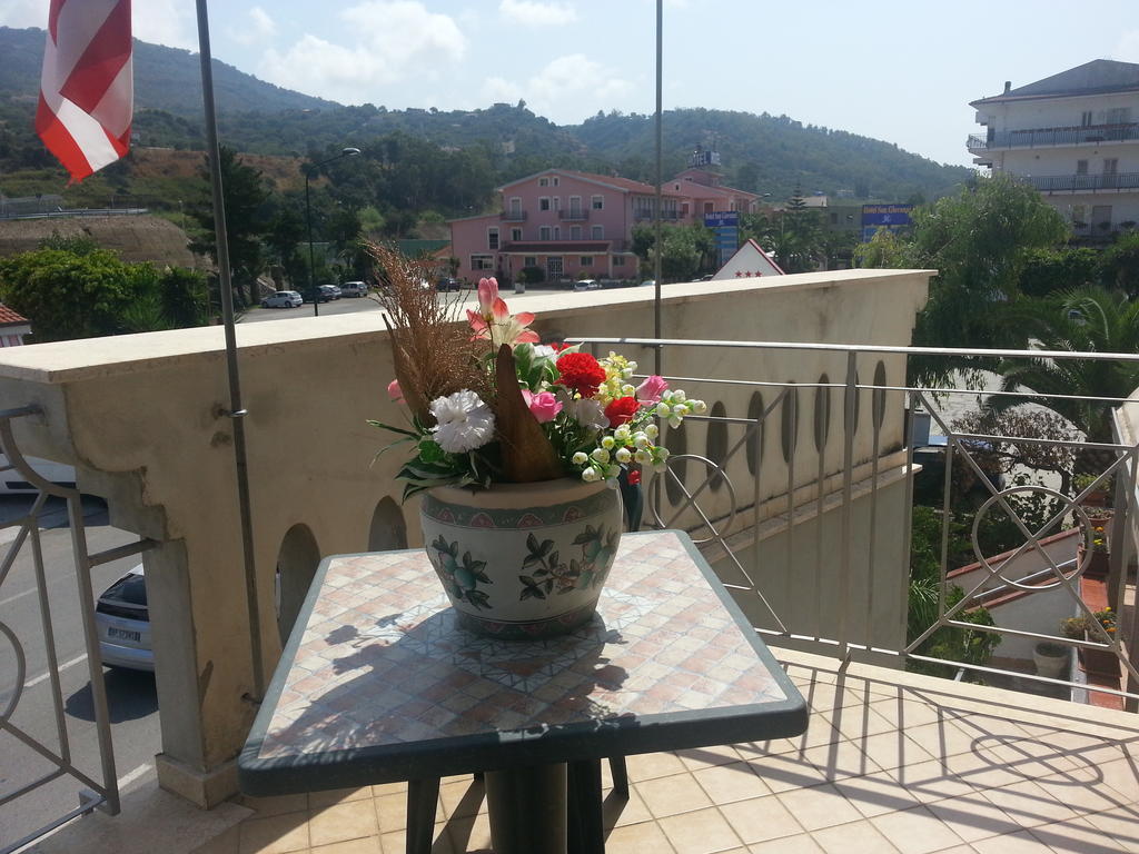 Hotel Mistef Фалерна Номер фото