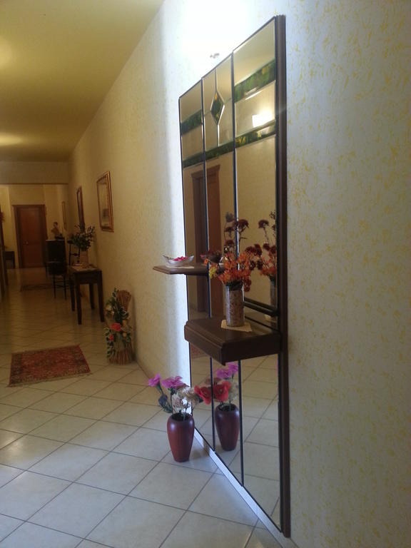 Hotel Mistef Фалерна Номер фото